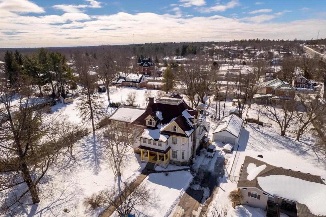 Marmora And Lake Inn And Victorian Diner Esterno foto