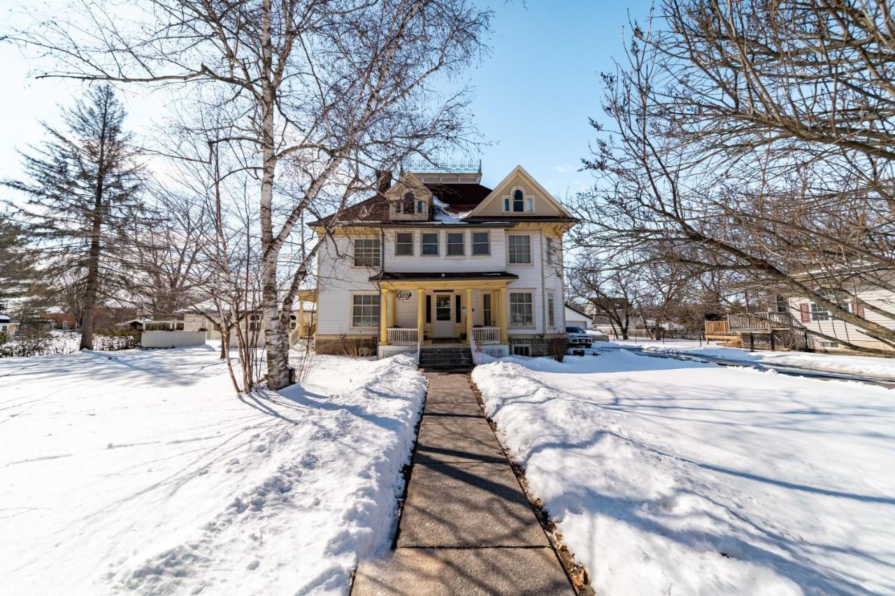 Marmora And Lake Inn And Victorian Diner Esterno foto