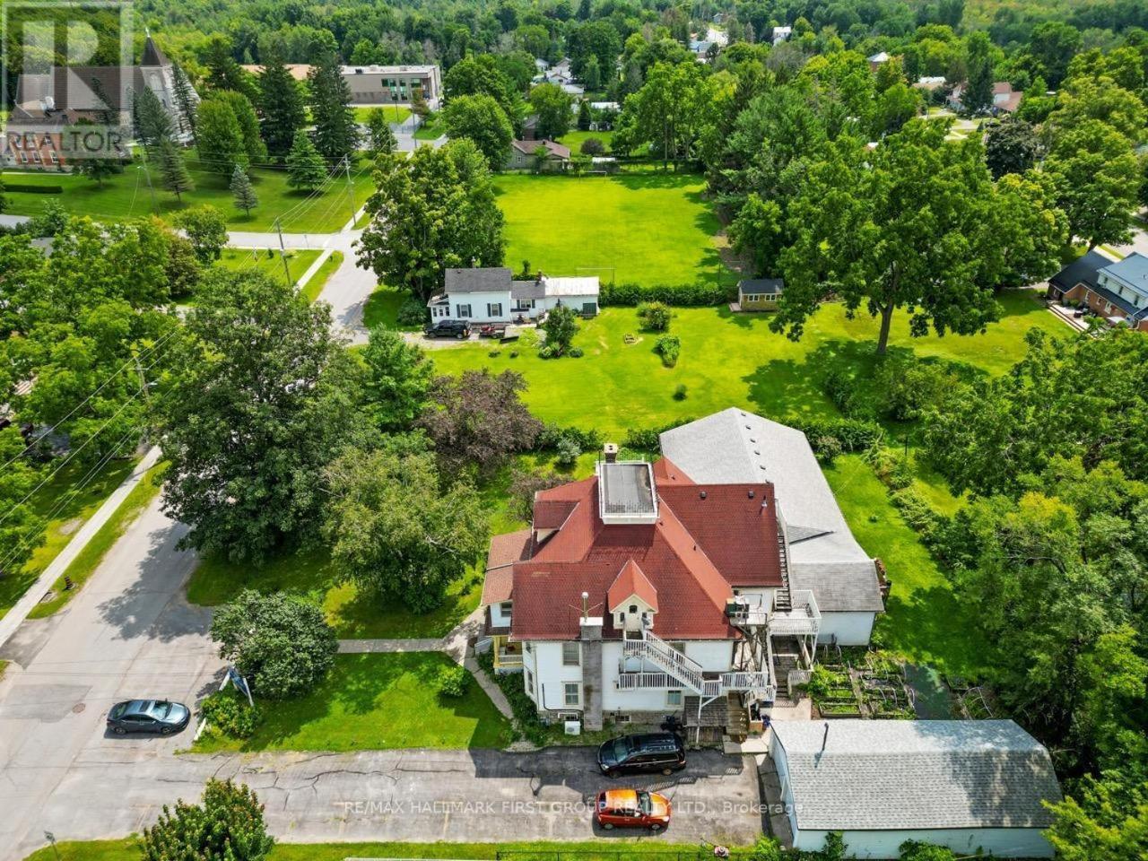 Marmora And Lake Inn And Victorian Diner Esterno foto